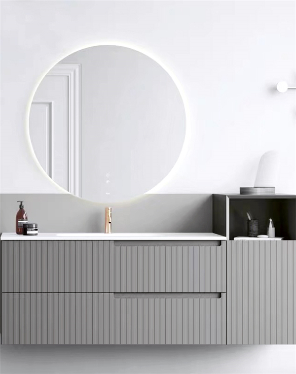 armário com espelho em alumínio GGP60